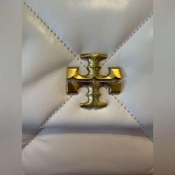 Tory Burch Blush Quilted Kira Shoulder Bag - Picture 6 of 9